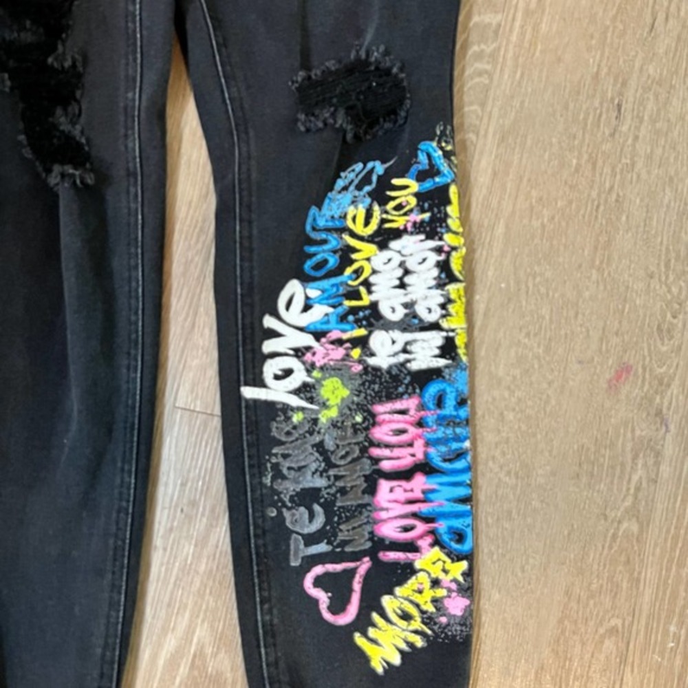 Junior Tinsletown Graffiti Pants Size 3 Black & Multicolor- Destrroyed